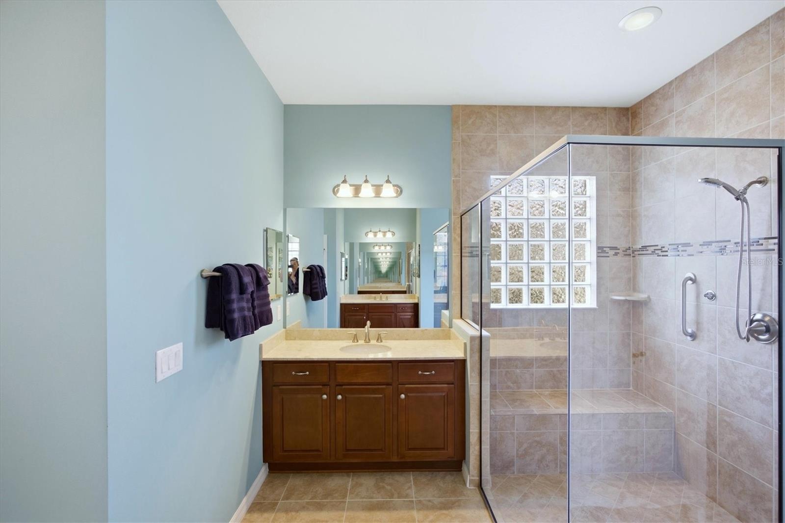 10533 CROOKED CREEK DR, VENICE, FL, 34293