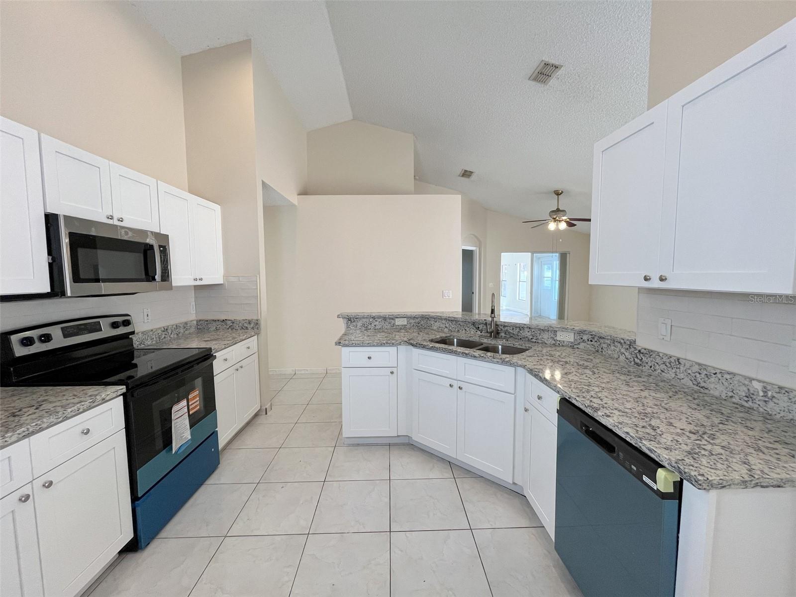 1902 PALMETTO PINE LN, ORLANDO, FL, 32826