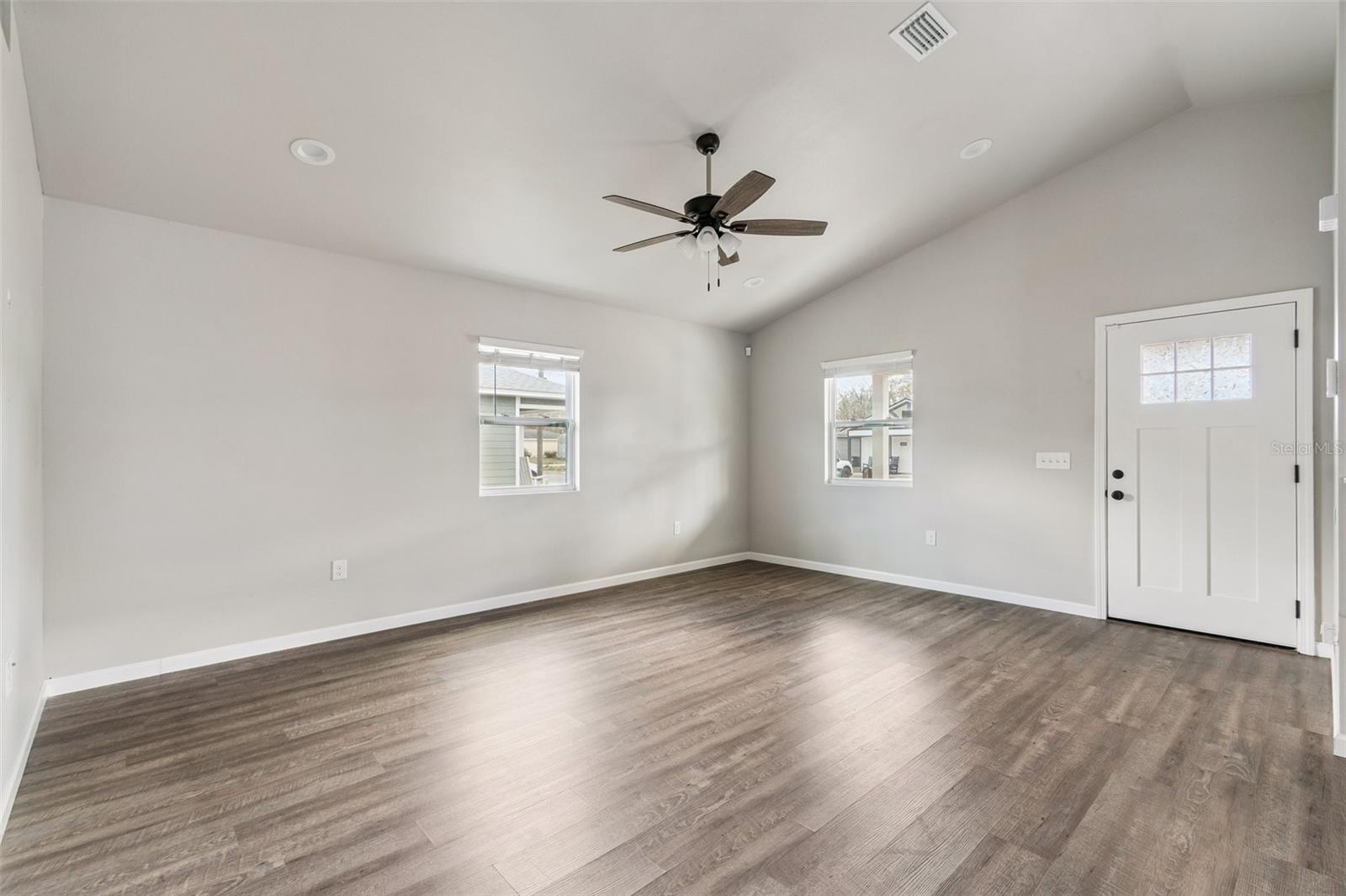 23166 NW 180TH AVE, HIGH SPRINGS, FL, 32643