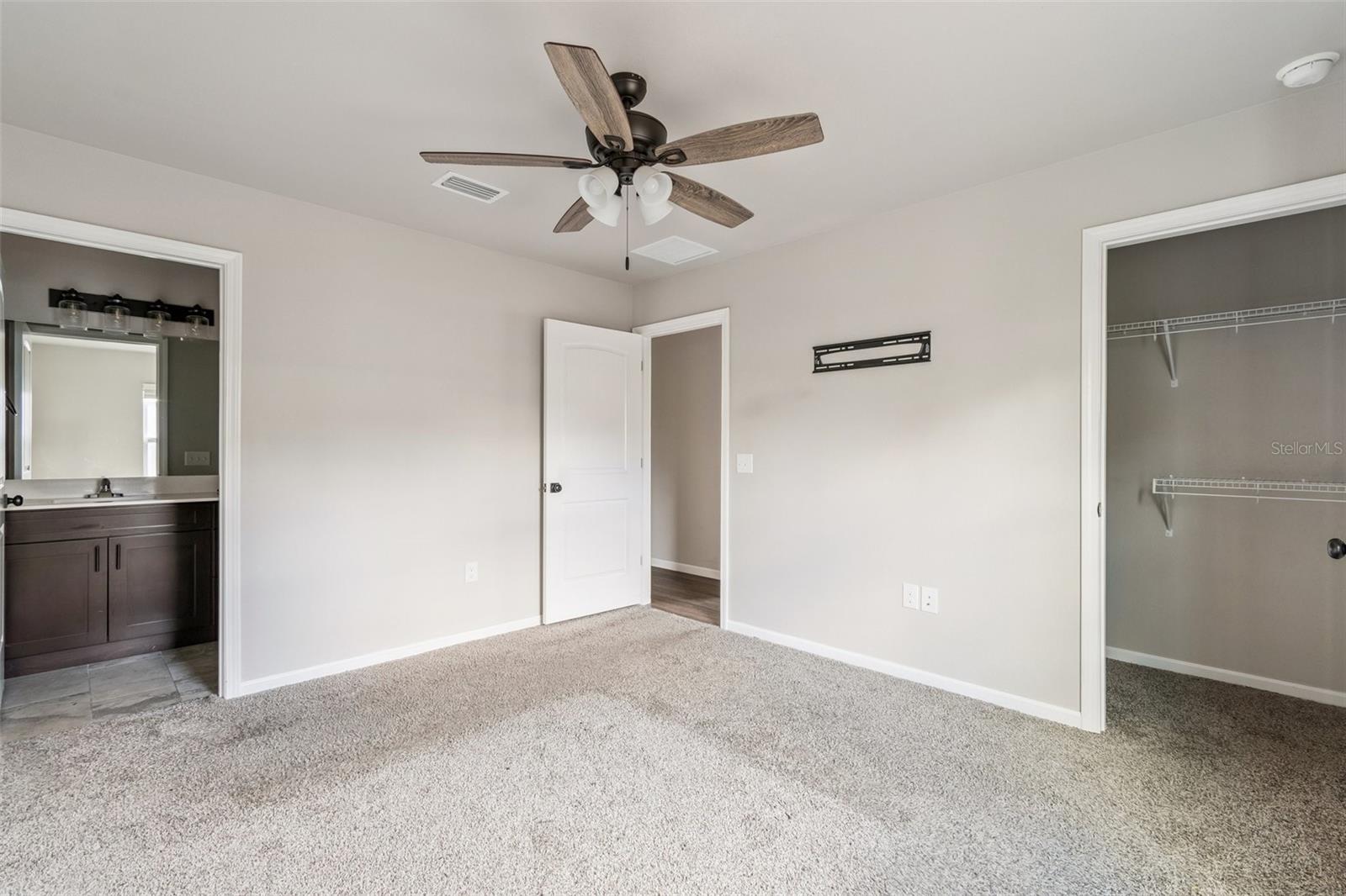 23166 NW 180TH AVE, HIGH SPRINGS, FL, 32643