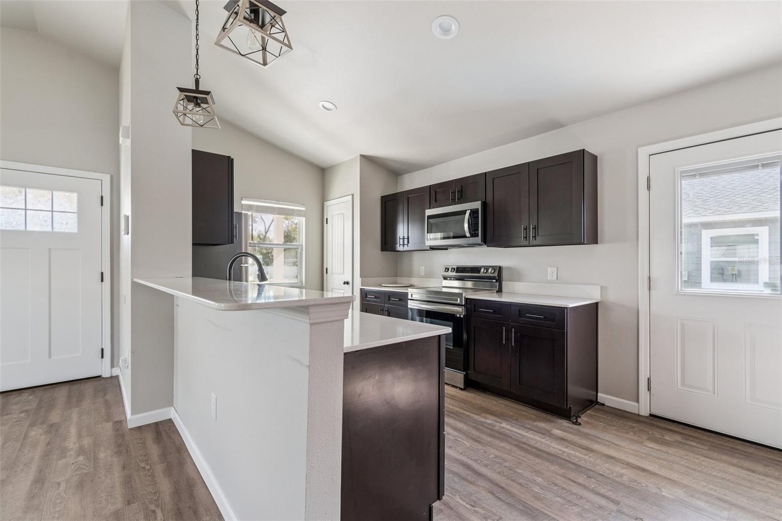 23166 NW 180TH AVE, HIGH SPRINGS, FL, 32643