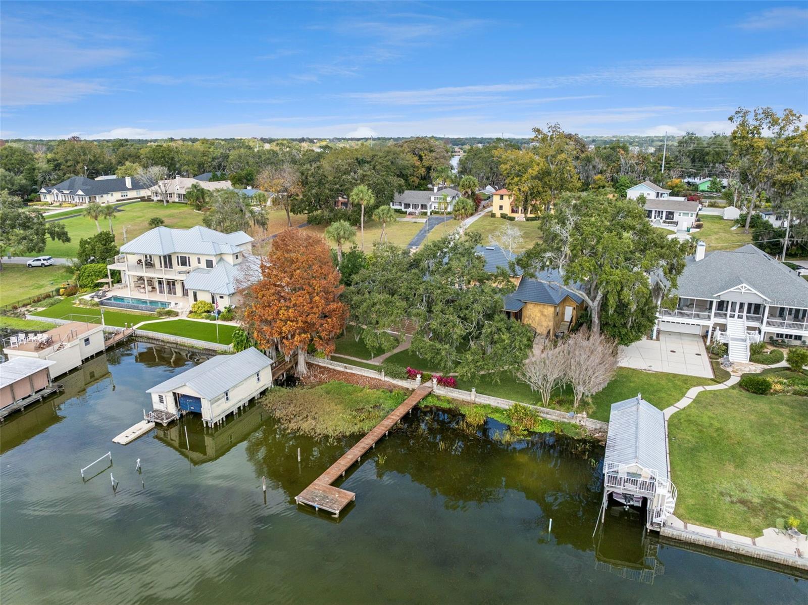 1490 LAKESHORE DR, MOUNT DORA, FL, 32757
