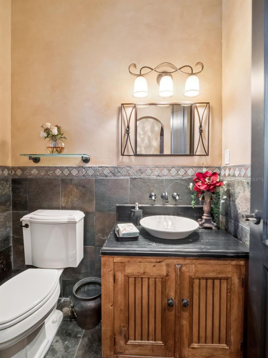 1490 LAKESHORE DR, MOUNT DORA, FL, 32757