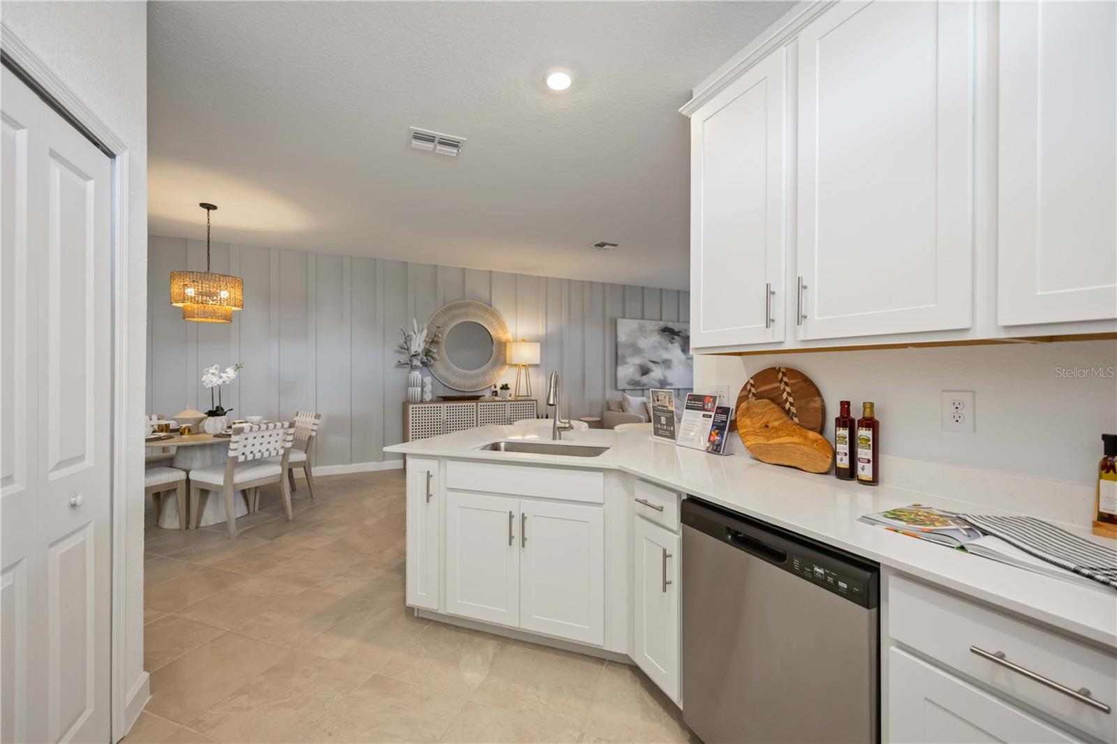 8466 WATER LILY CT, ENGLEWOOD, FL, 34224