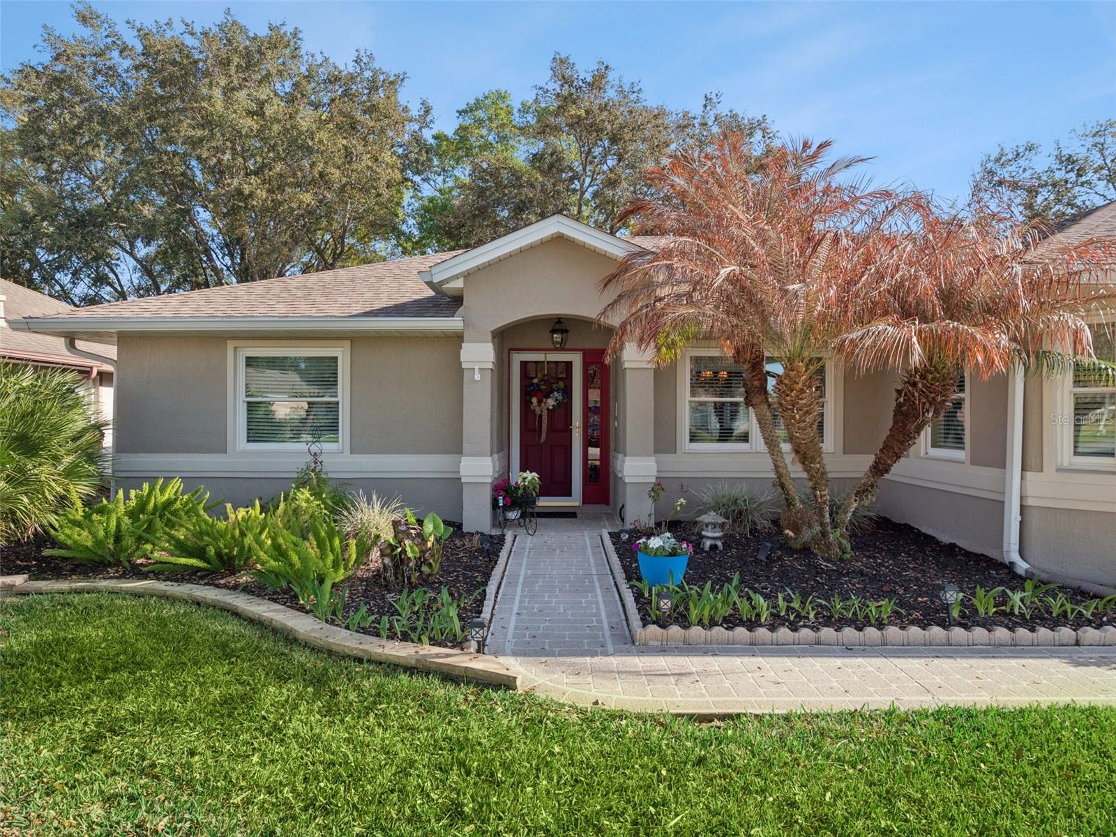 21533 KING HENRY AVE, LEESBURG, FL, 34748