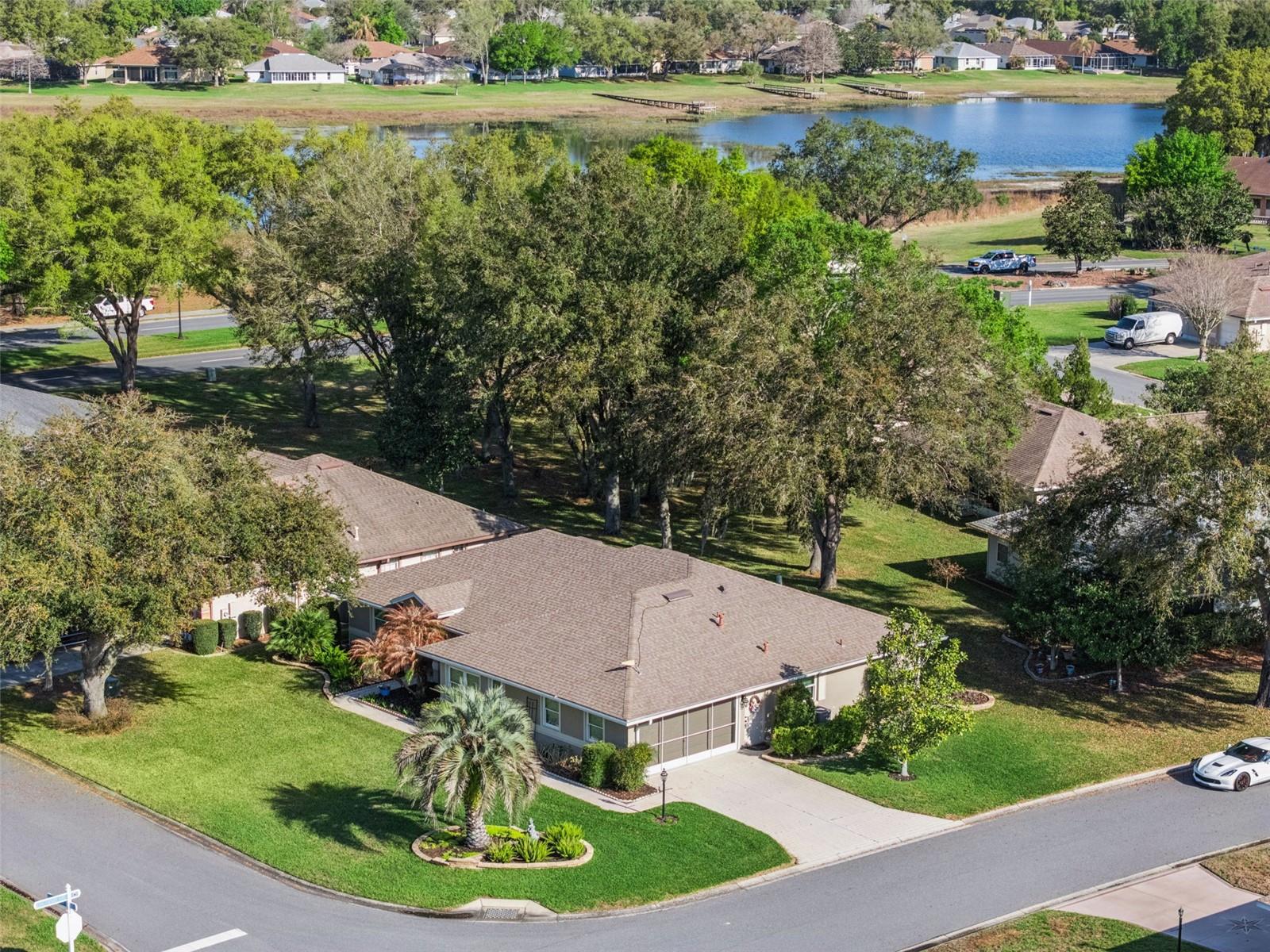 21533 KING HENRY AVE, LEESBURG, FL, 34748