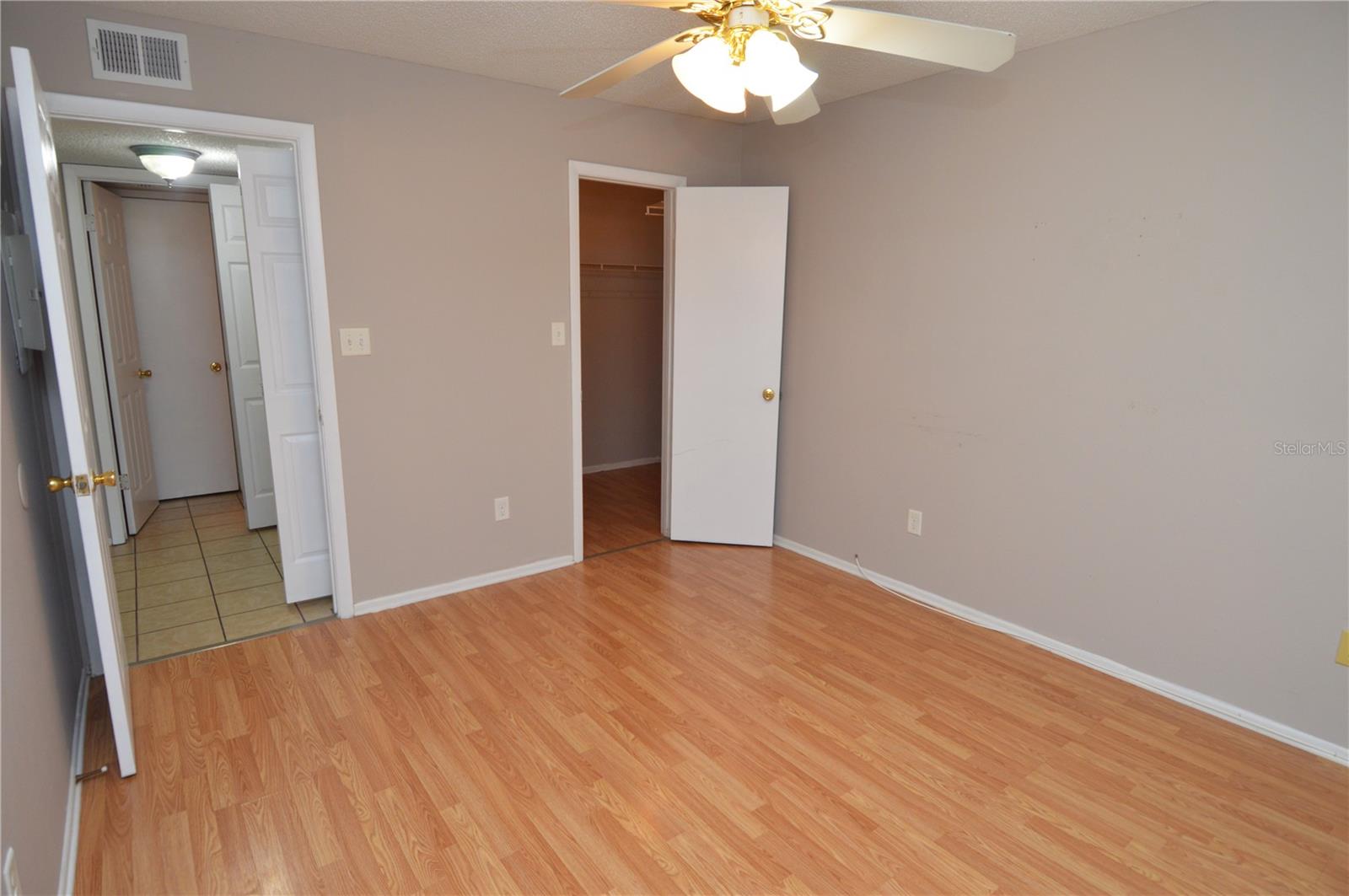 8653 FANCY FINCH DR #101, TAMPA, FL, 33614