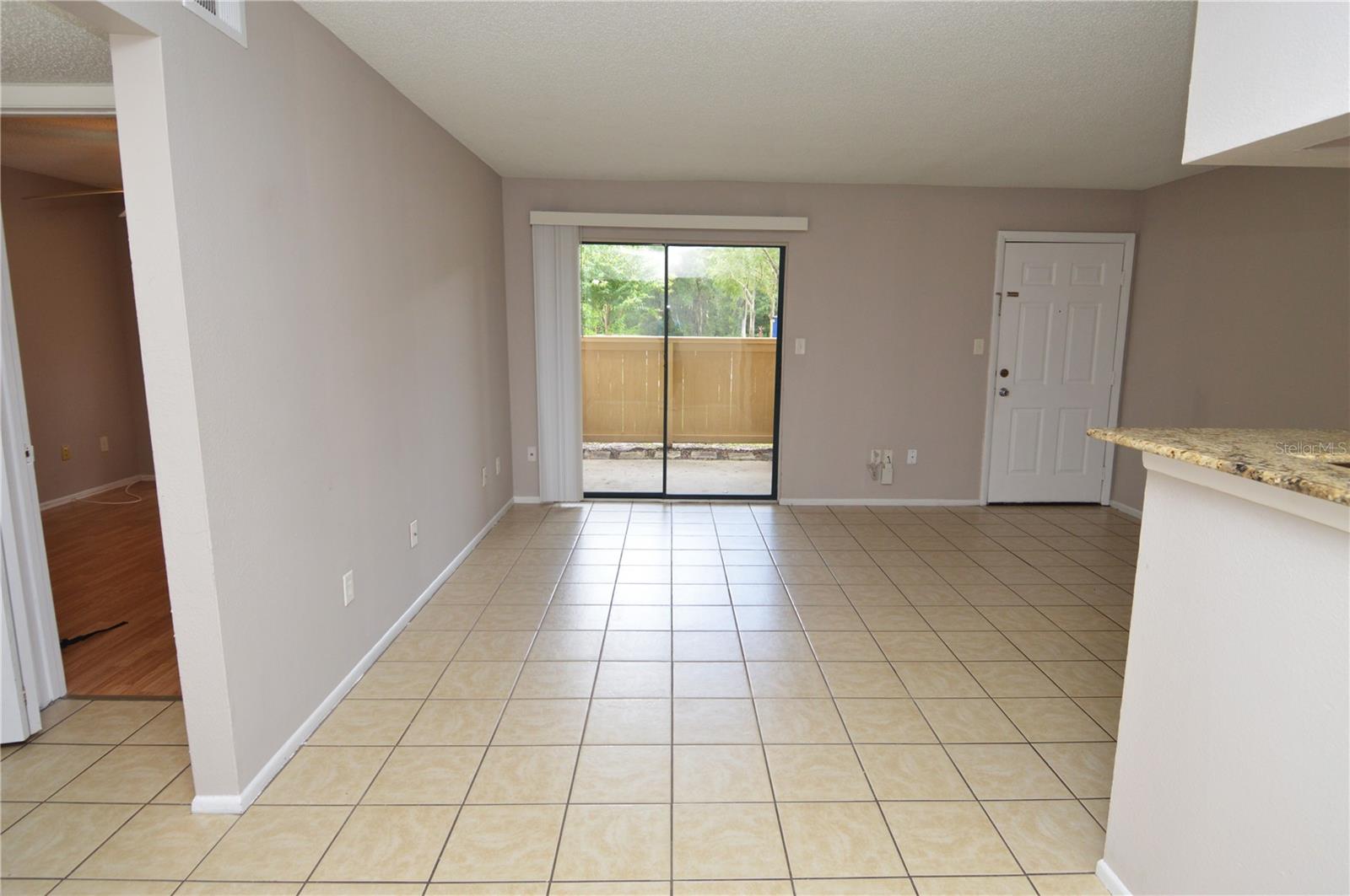 8653 FANCY FINCH DR #101, TAMPA, FL, 33614