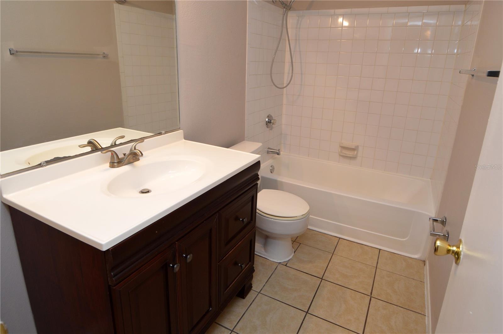 8653 FANCY FINCH DR #101, TAMPA, FL, 33614