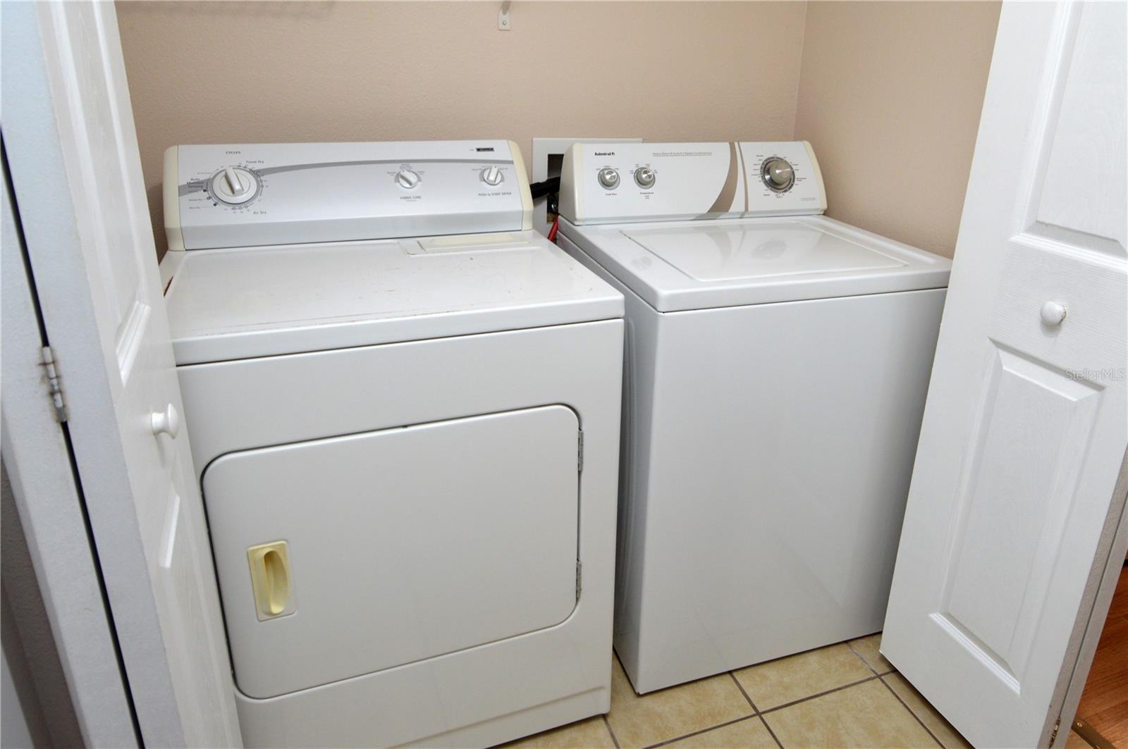 8653 FANCY FINCH DR #101, TAMPA, FL, 33614