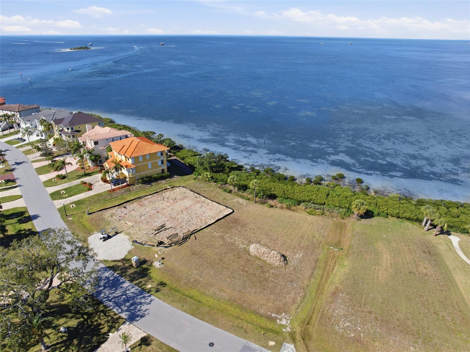 25 HARBORPOINTE DR, PORT RICHEY, FL, 34668