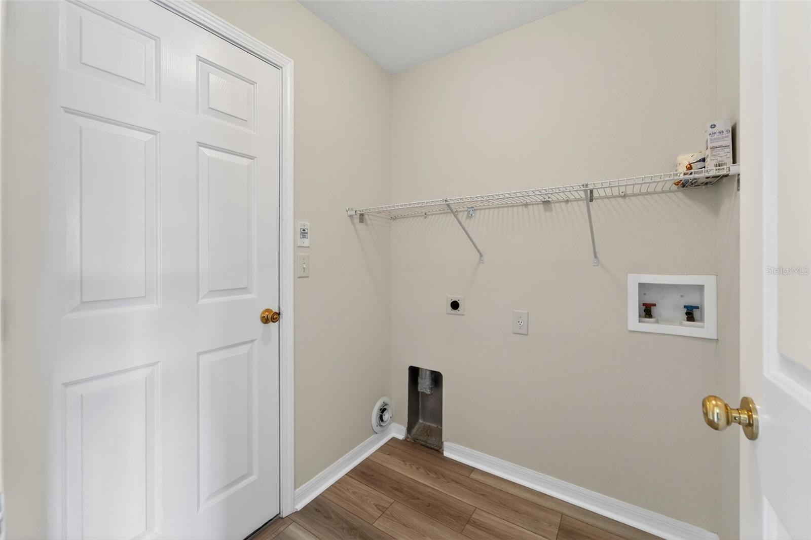 2454 HARRISON PLACE BLVD, LAKELAND, FL, 33810