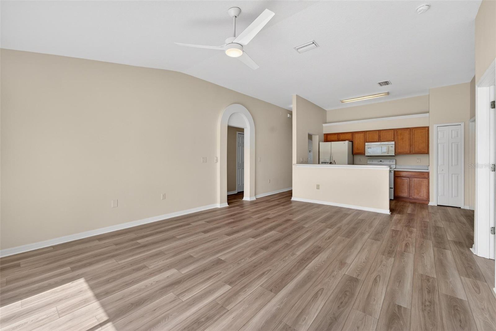 2454 HARRISON PLACE BLVD, LAKELAND, FL, 33810