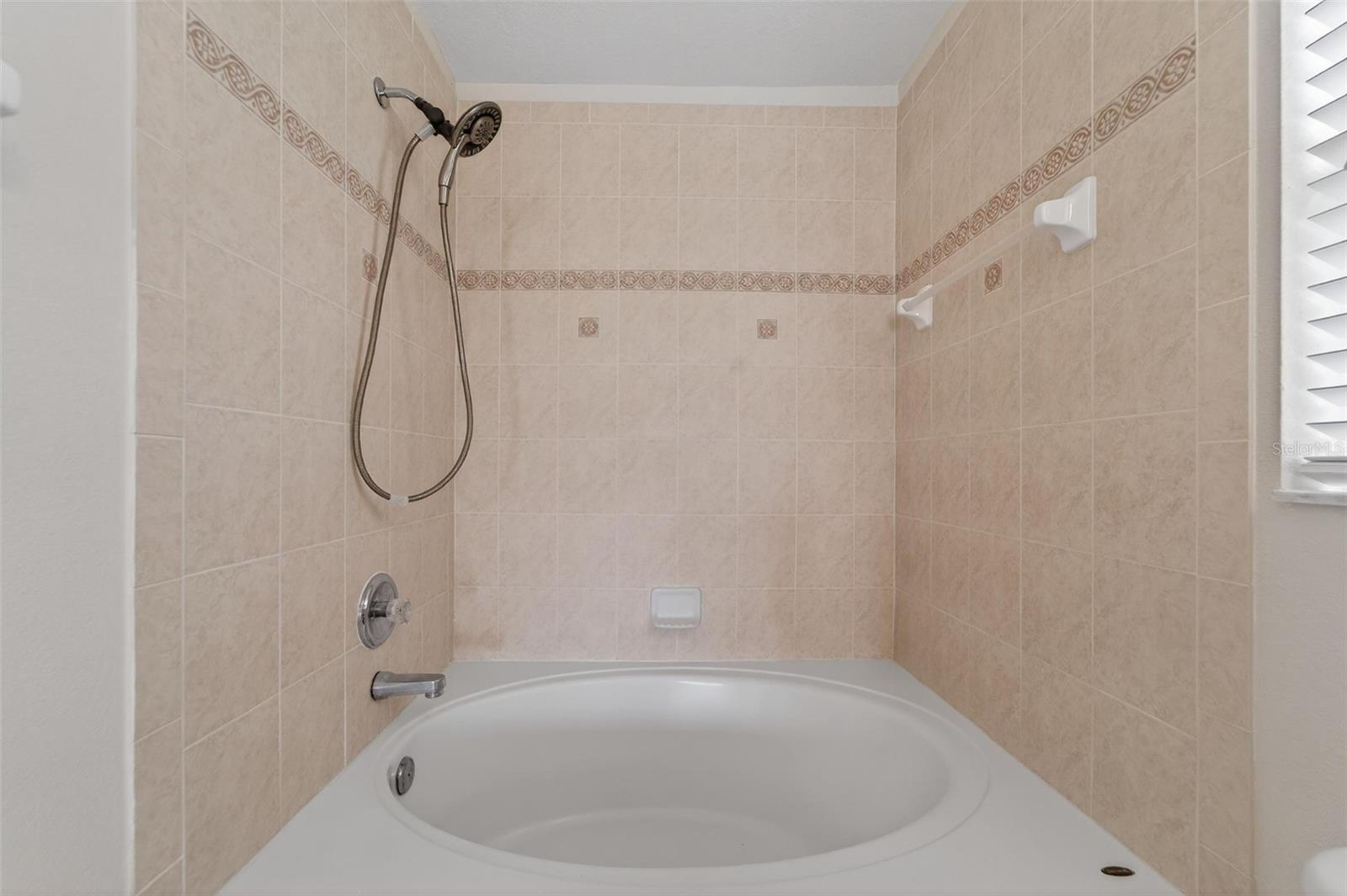 2454 HARRISON PLACE BLVD, LAKELAND, FL, 33810