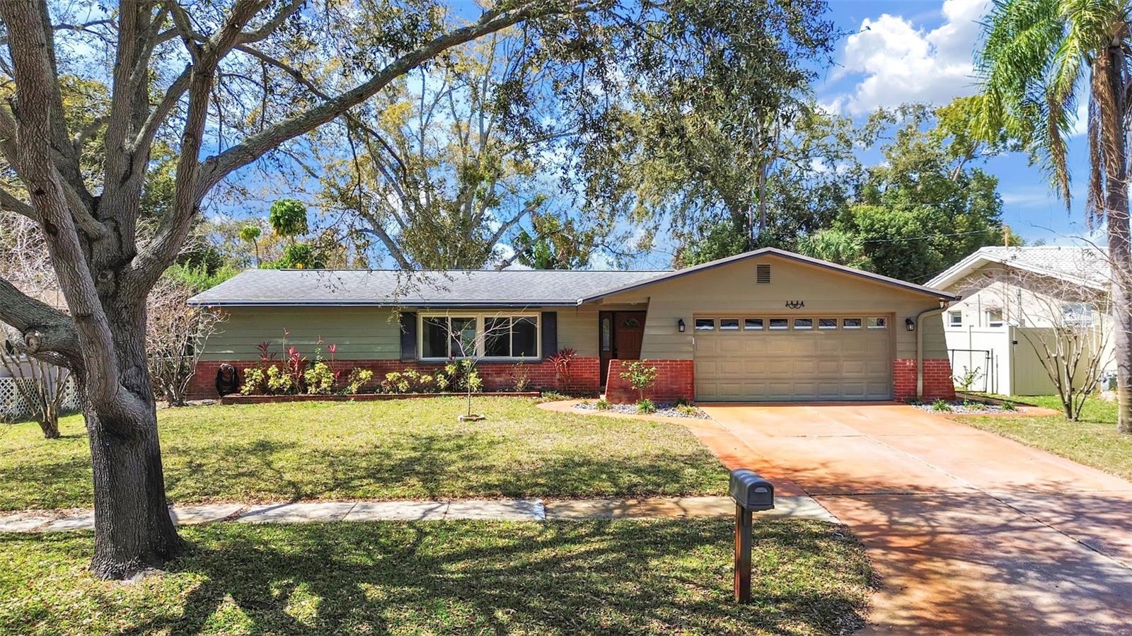 Welcome home to 1324 Summerlin Drive!