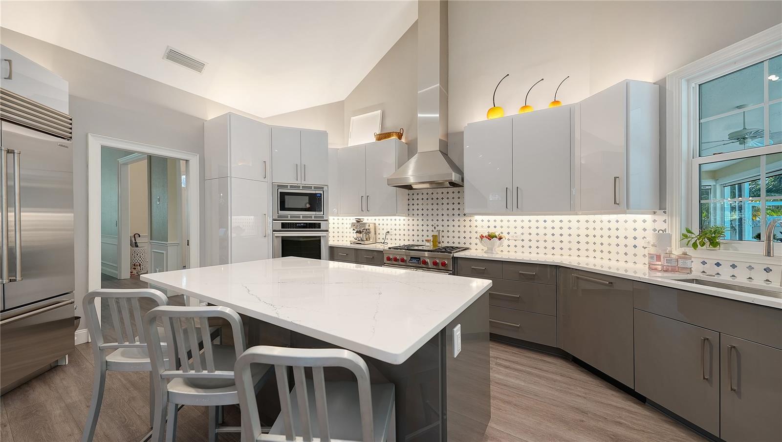 A4684805 Property Photo