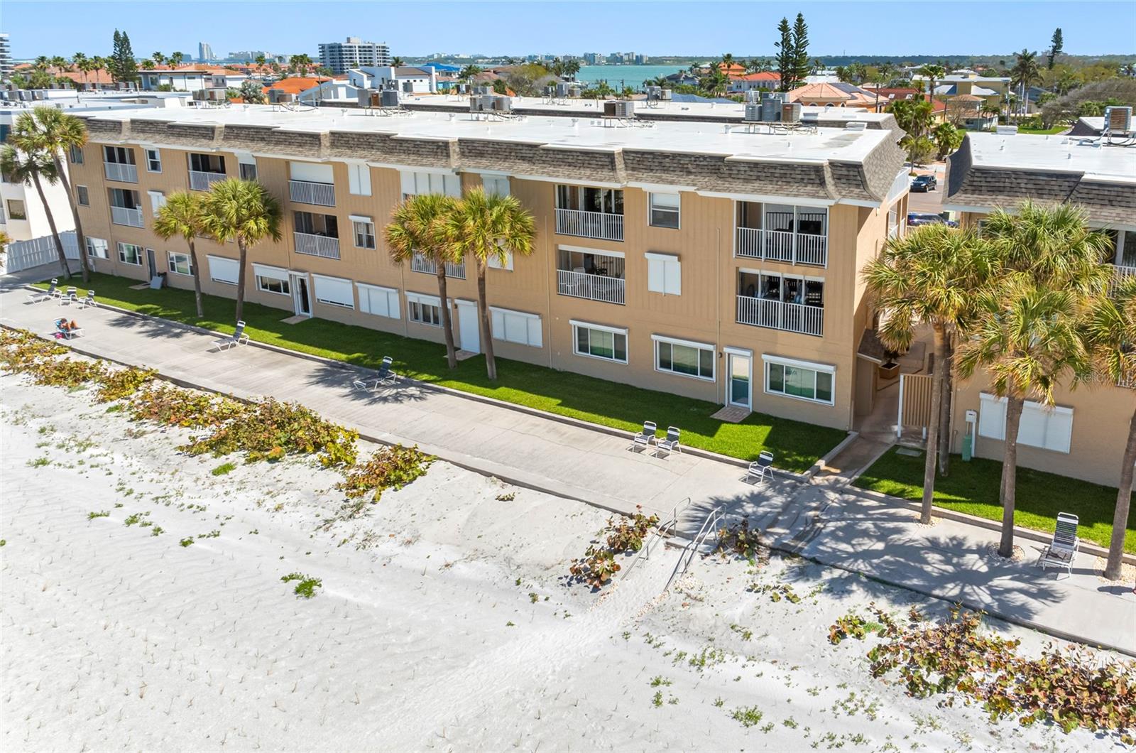 3100 GULF BLVD #431, BELLEAIR BEACH, FL, 33786