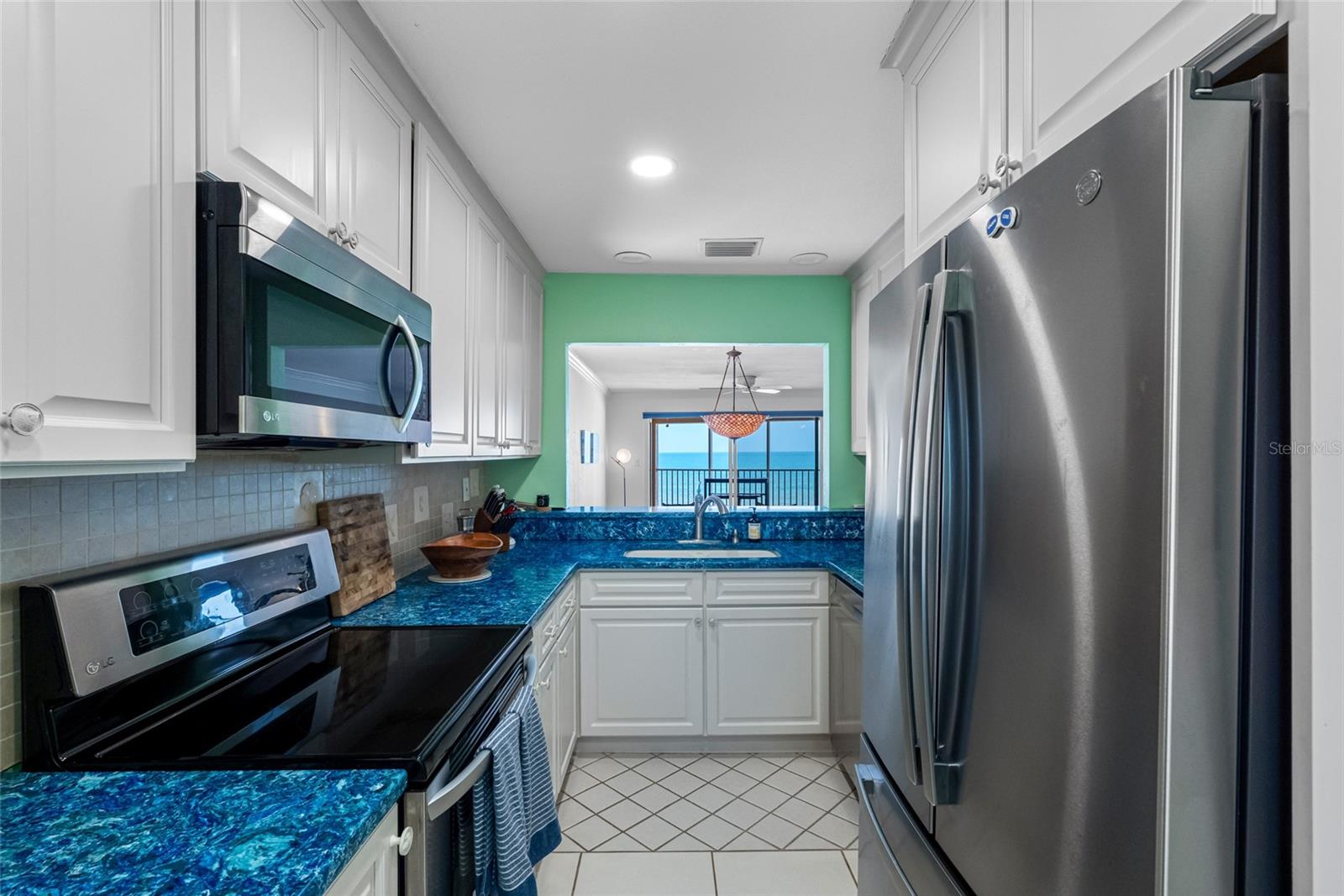 3100 GULF BLVD #431, BELLEAIR BEACH, FL, 33786