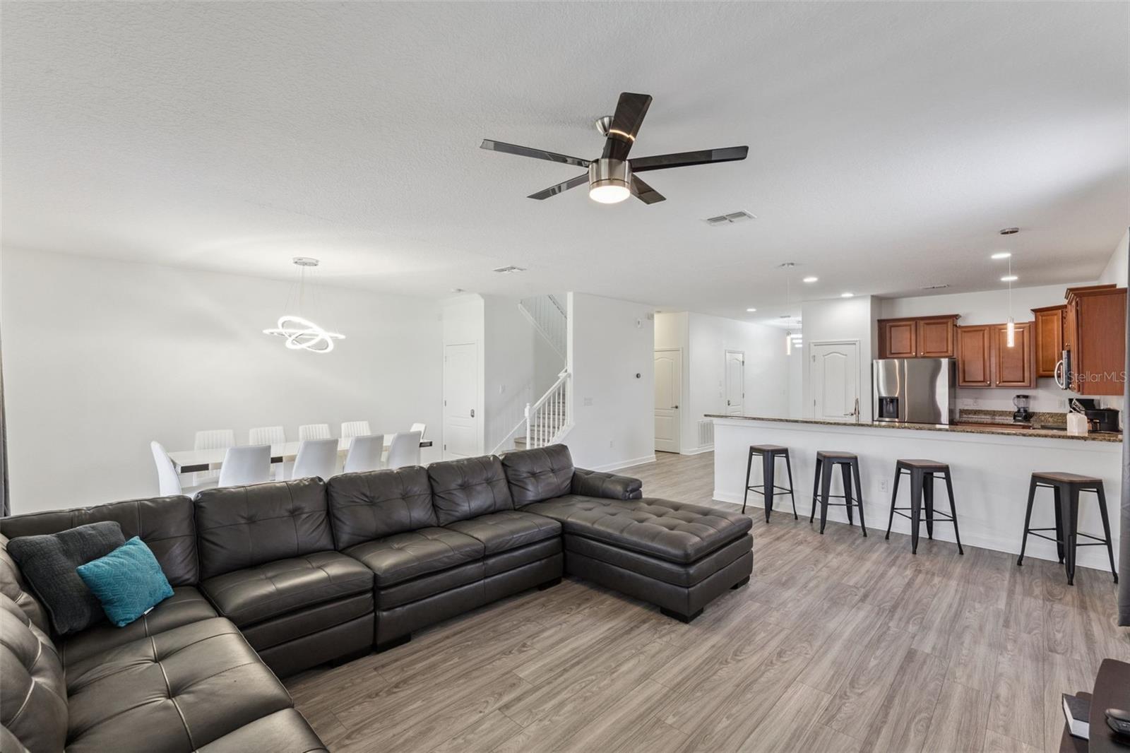 1430 MOON VALLEY DR, DAVENPORT, FL, 33896