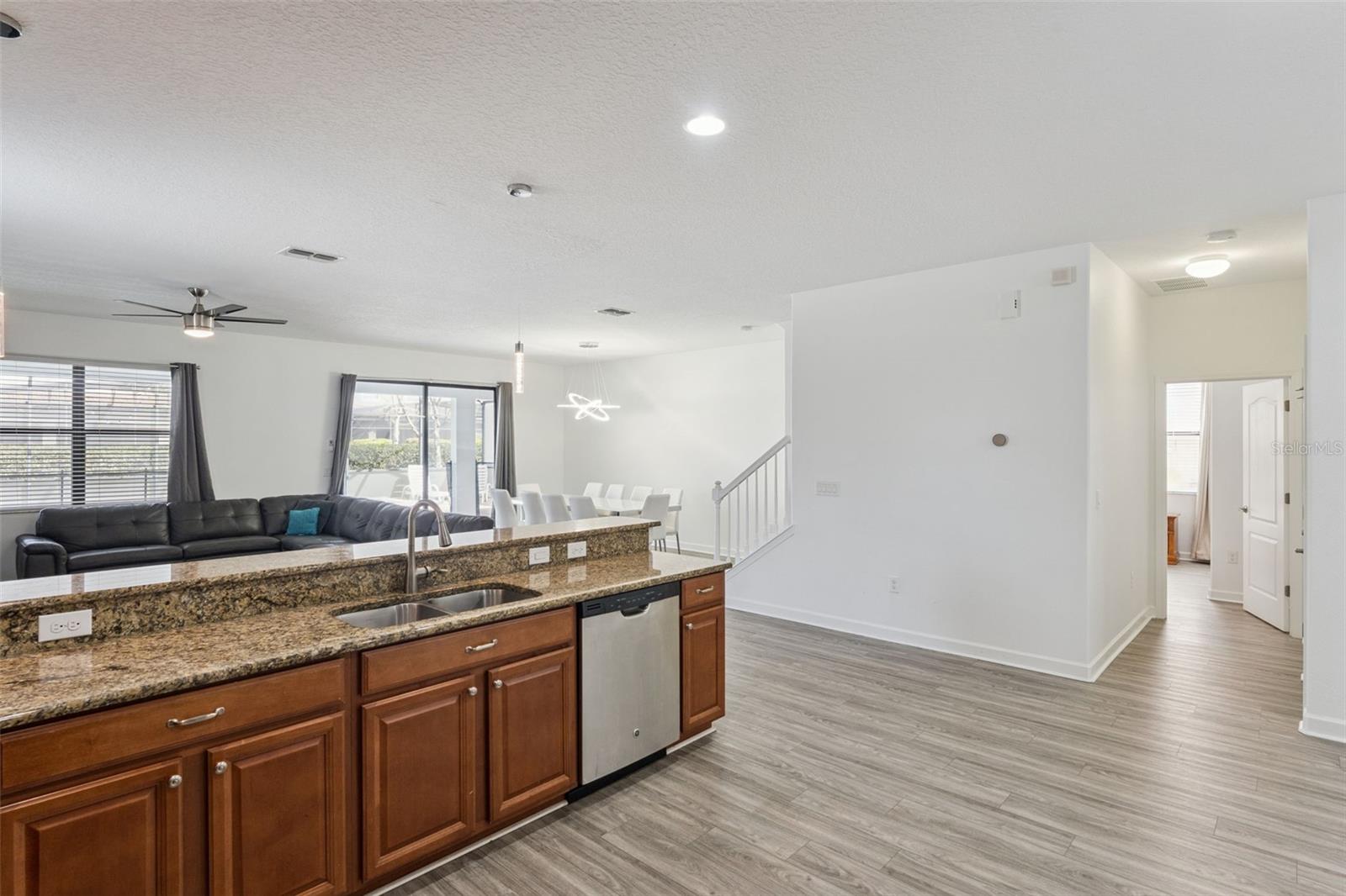 1430 MOON VALLEY DR, DAVENPORT, FL, 33896