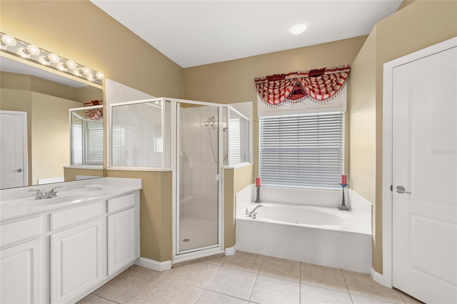 540 PRESTWICK DR, DAVENPORT, FL, 33897