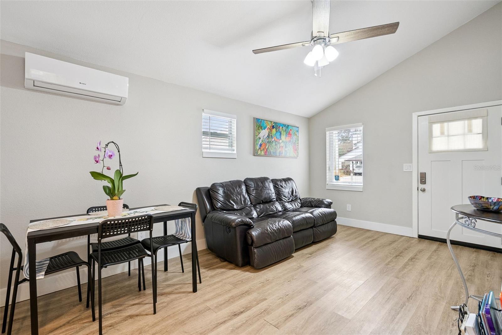 S5145093 Property Photo