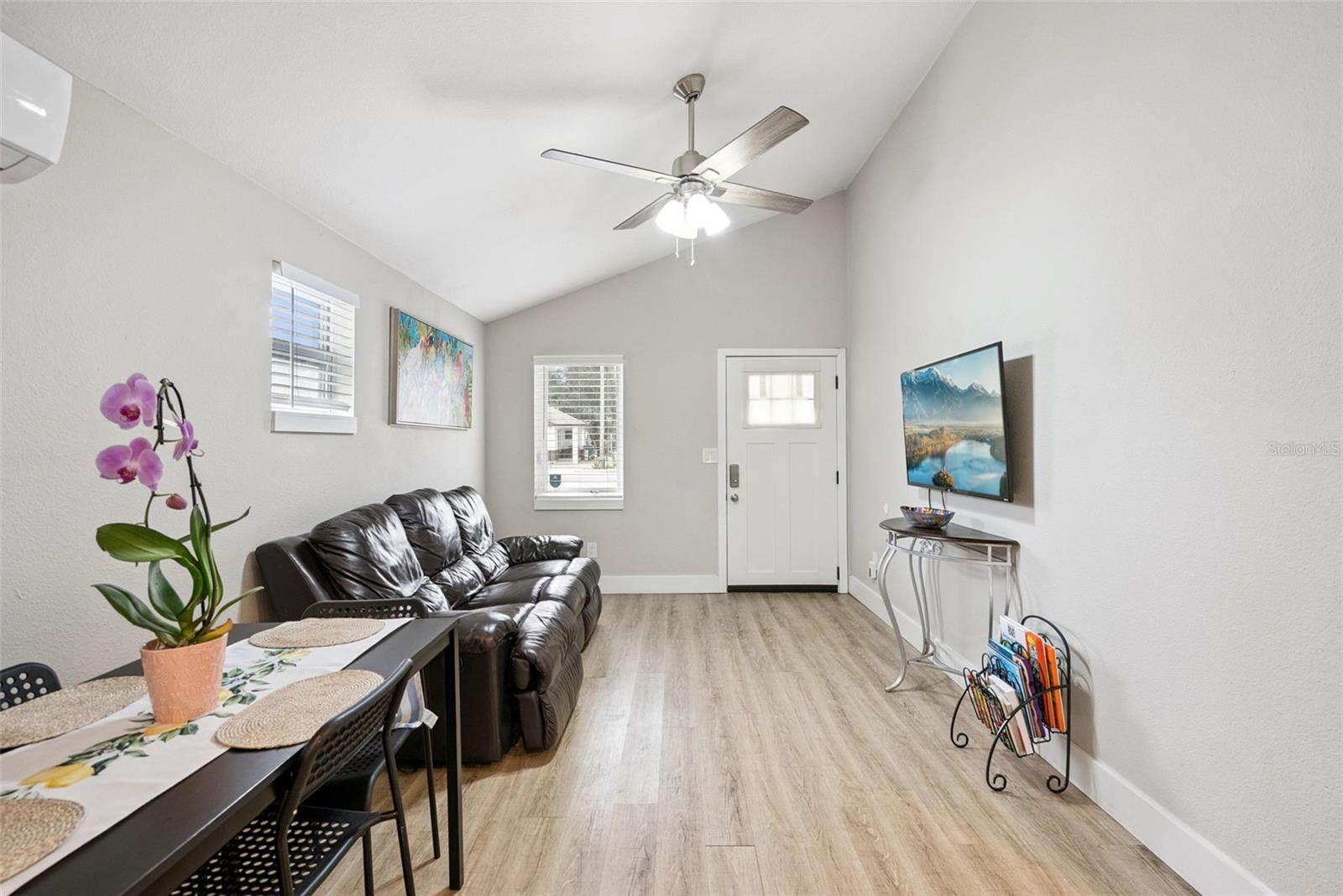 S5145093 Property Photo