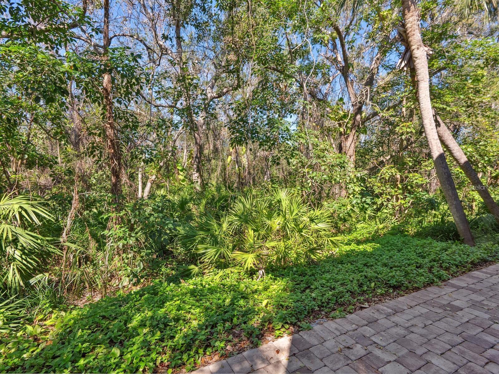 1680 STARLING DR #101, SARASOTA, FL, 34231