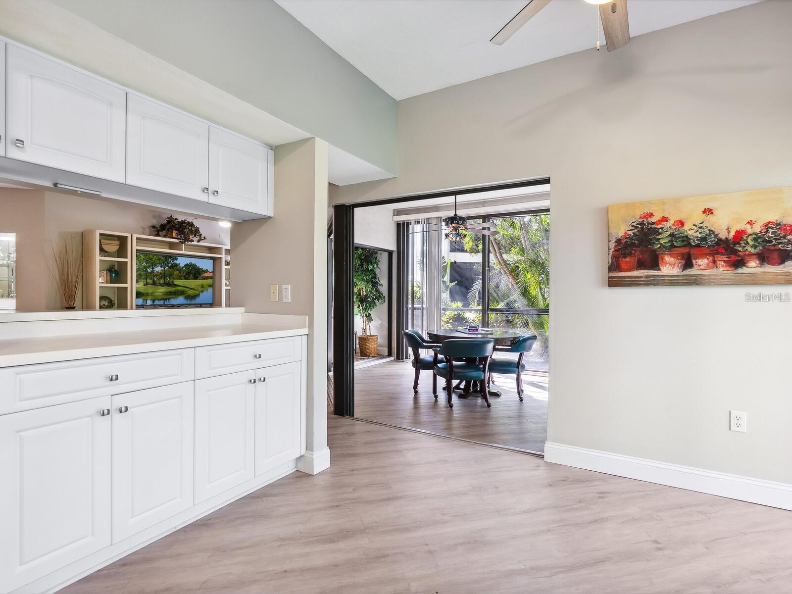 1680 STARLING DR #101, SARASOTA, FL, 34231