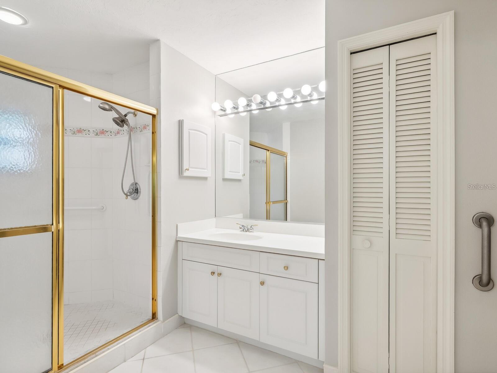 1680 STARLING DR #101, SARASOTA, FL, 34231