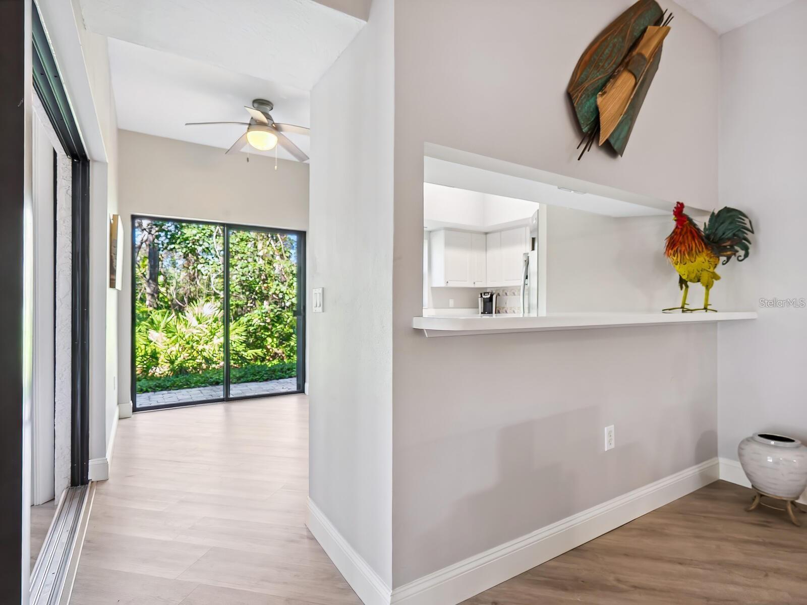 1680 STARLING DR #101, SARASOTA, FL, 34231