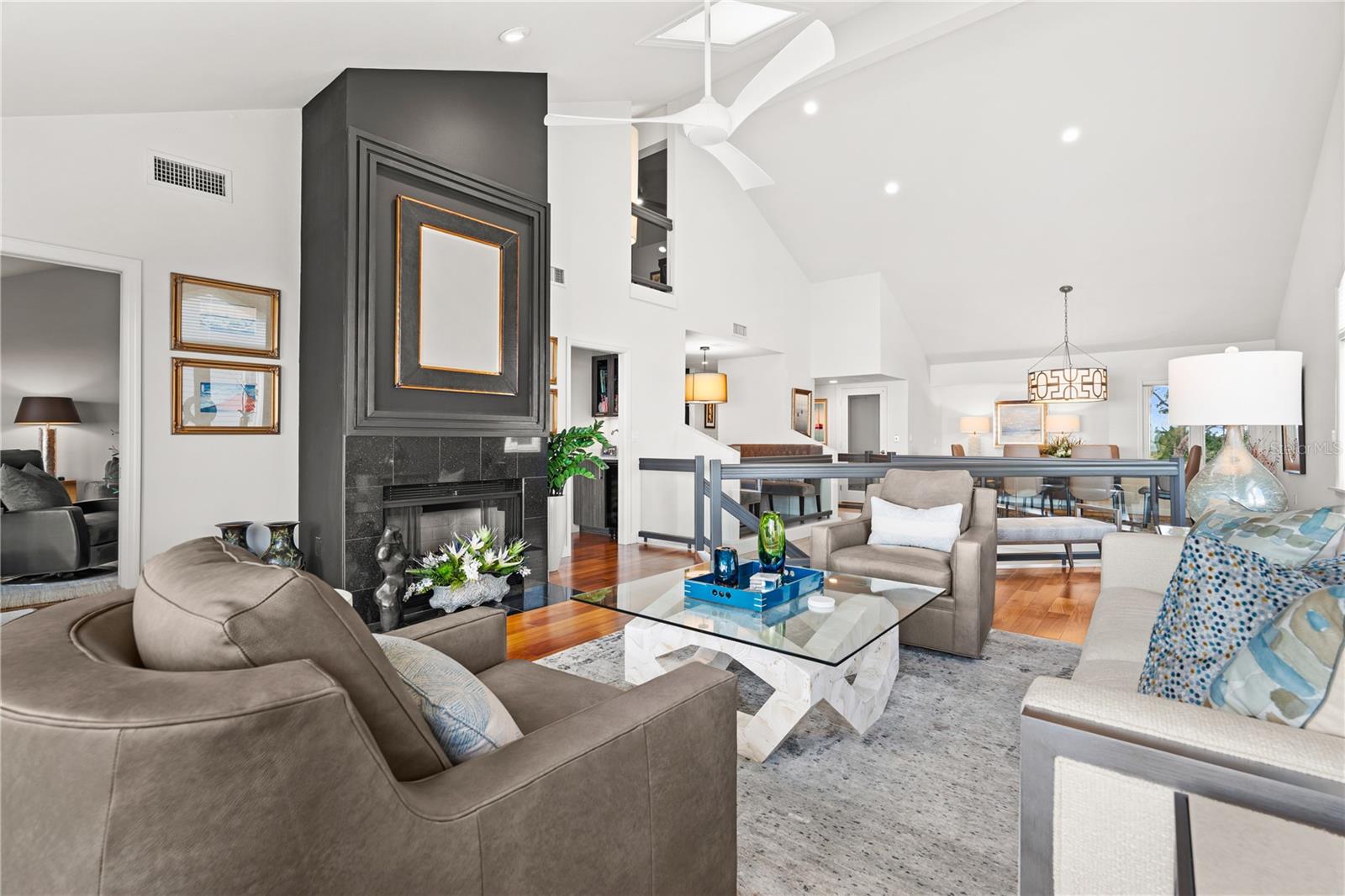 26 TIDY ISLAND BLVD, BRADENTON, FL, 34210