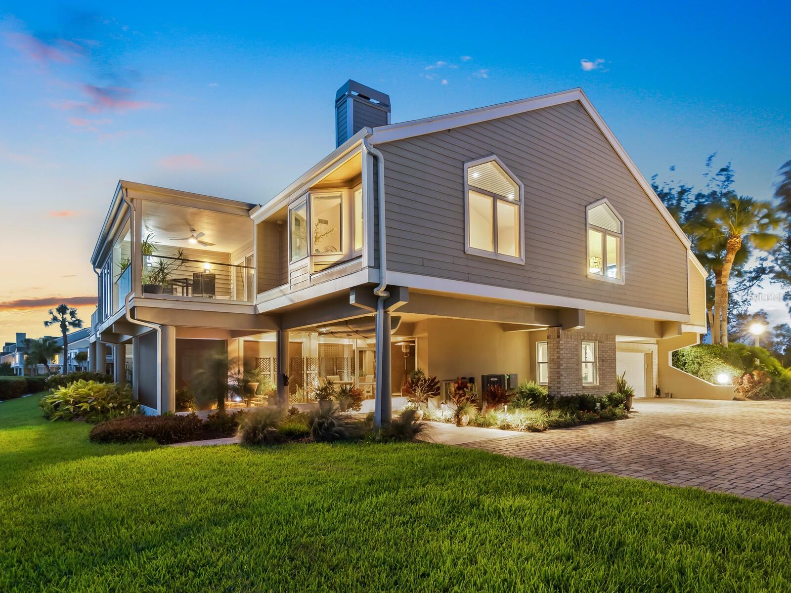 26 TIDY ISLAND BLVD, BRADENTON, FL, 34210