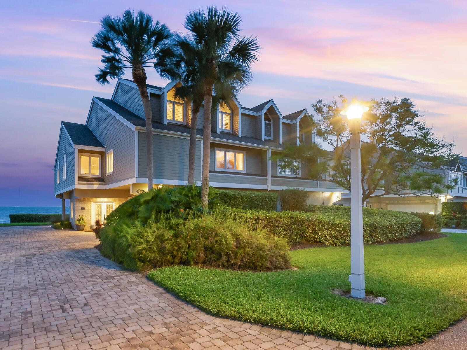 26 TIDY ISLAND BLVD, BRADENTON, FL, 34210