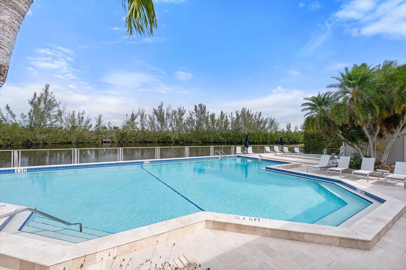 26 TIDY ISLAND BLVD, BRADENTON, FL, 34210