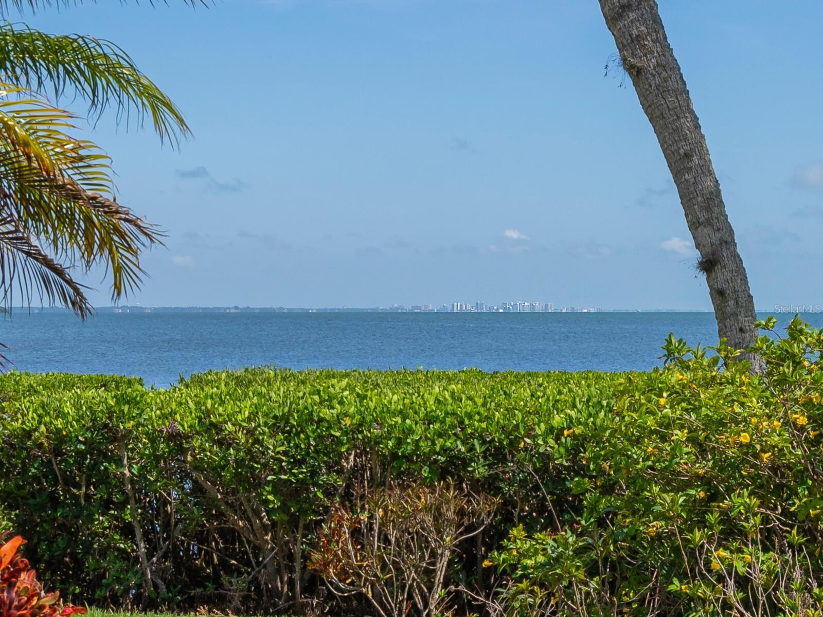 26 TIDY ISLAND BLVD, BRADENTON, FL, 34210