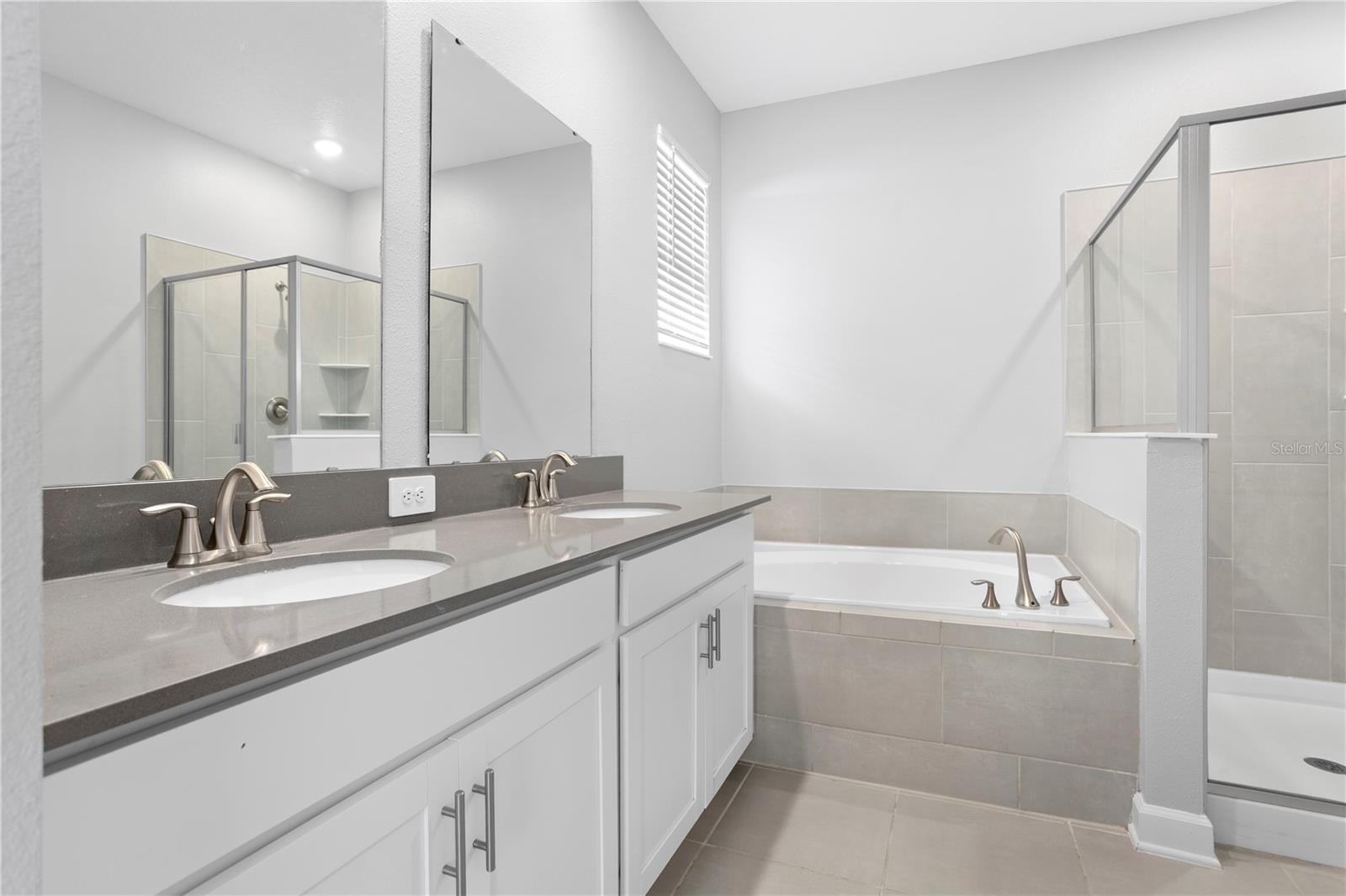 3050 CAMDEN WAY, DAVENPORT, FL, 33837