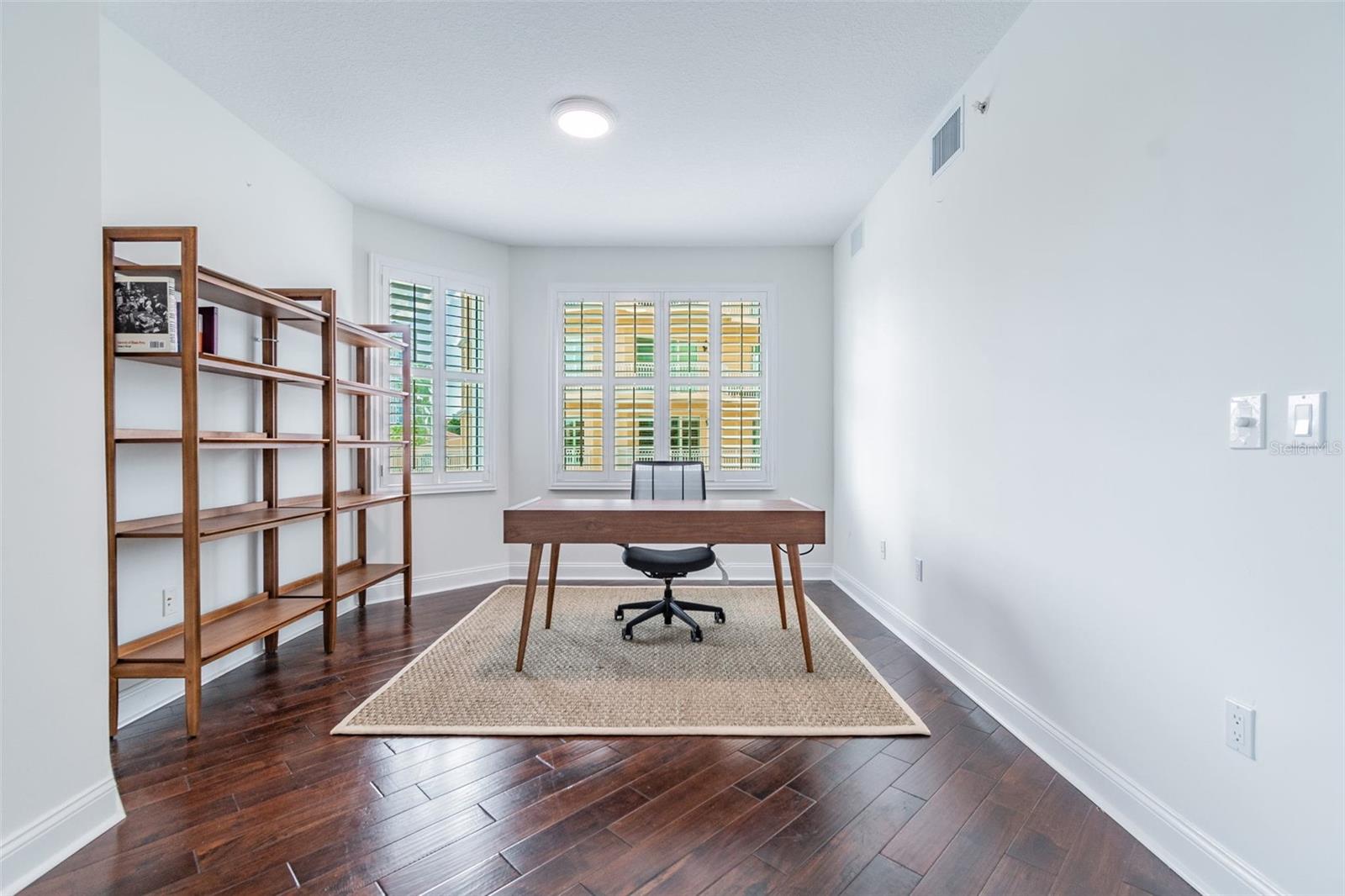 VINOY PLACE CONDO, ST PETERSBURG, FL, 33701