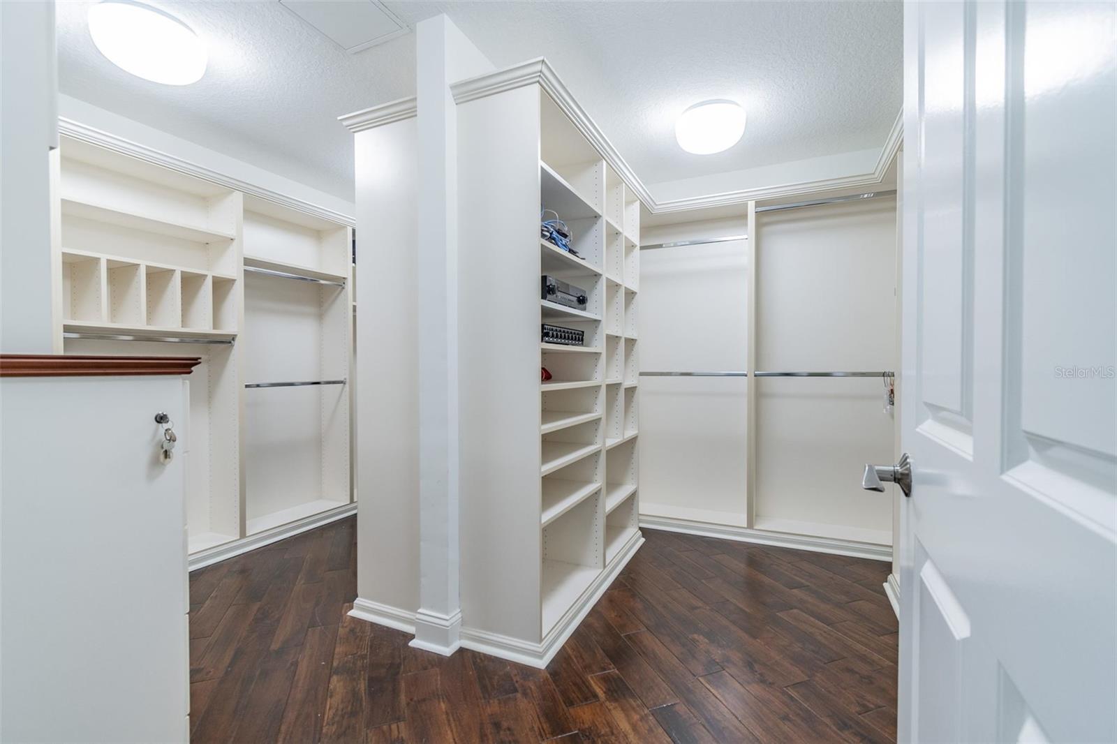 VINOY PLACE CONDO, ST PETERSBURG, FL, 33701
