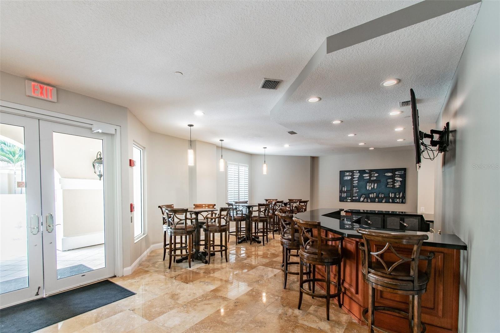 VINOY PLACE CONDO, ST PETERSBURG, FL, 33701