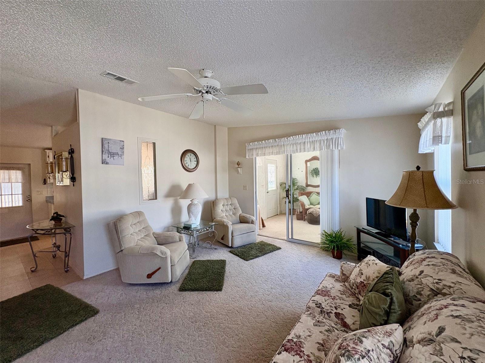 6133 GRAND OAKS DR SE, WINTER HAVEN, FL, 33884