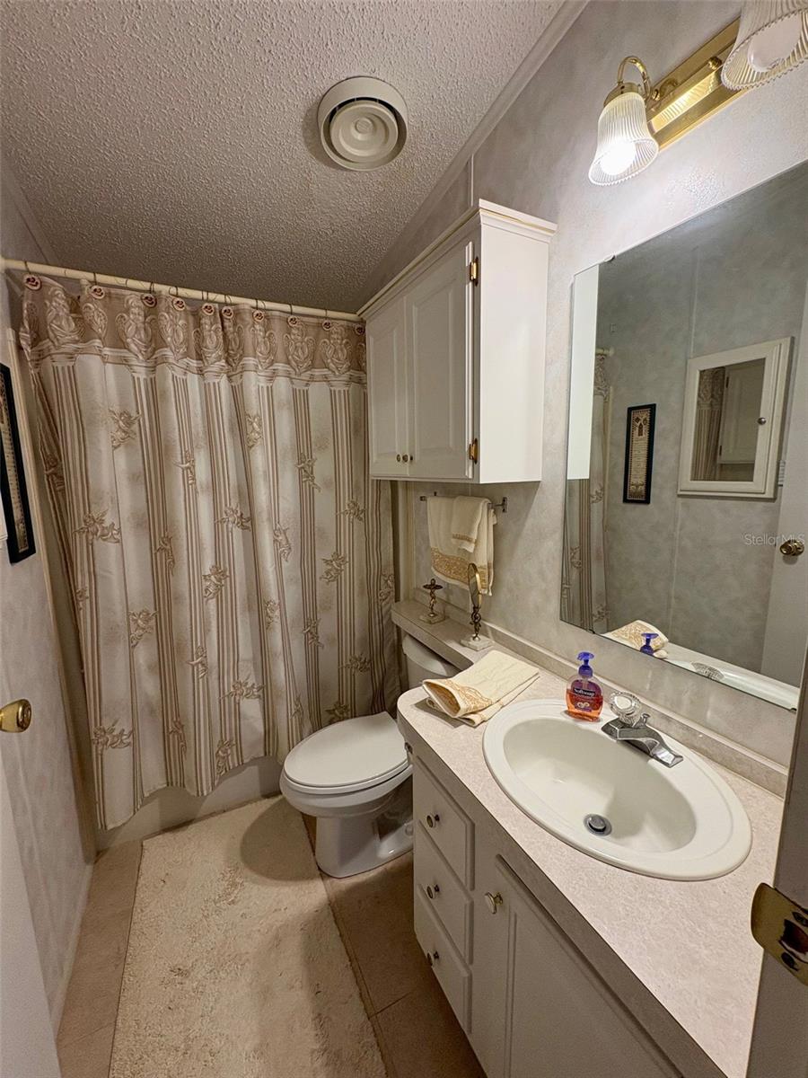 6133 GRAND OAKS DR SE, WINTER HAVEN, FL, 33884