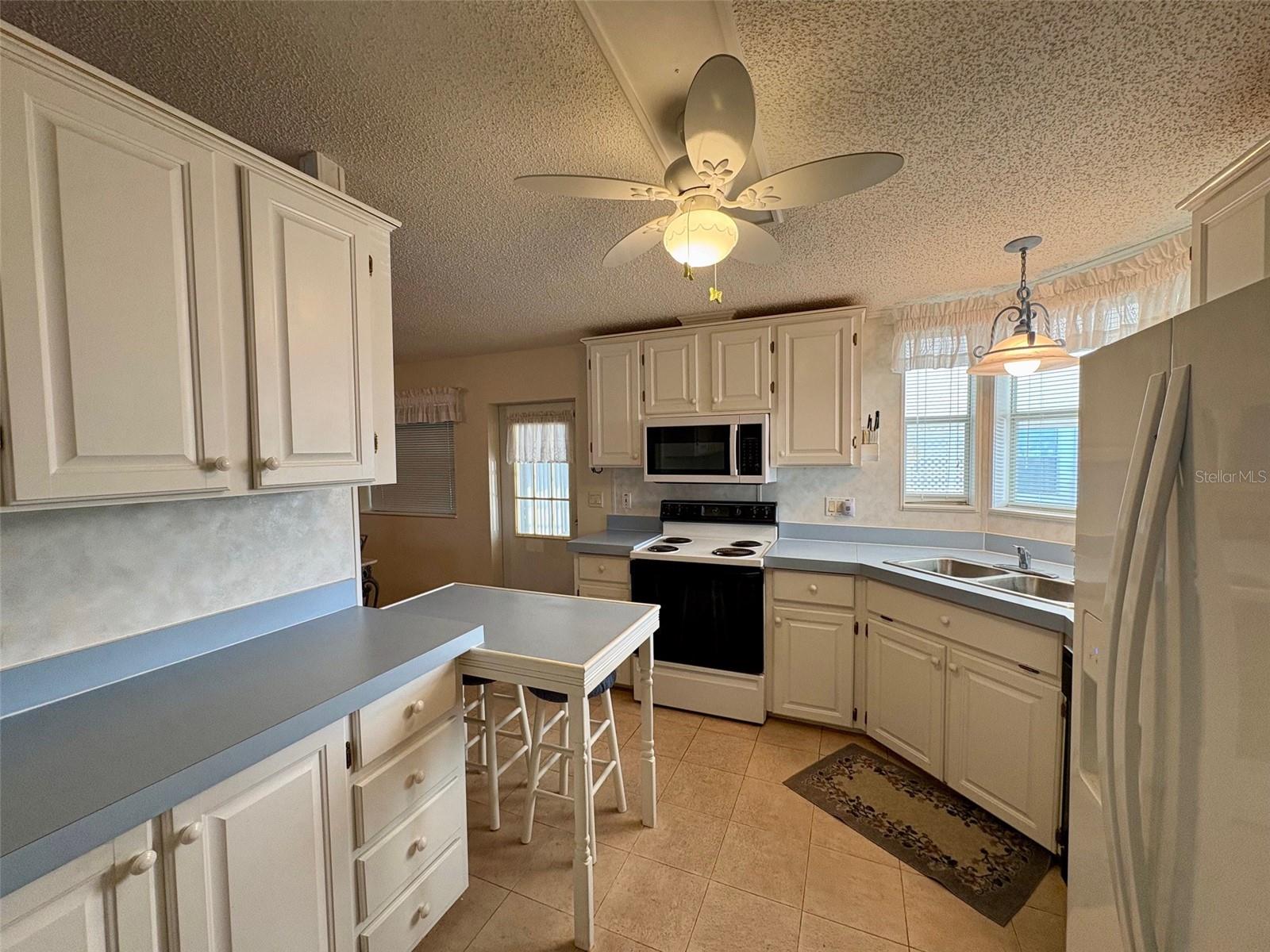 6133 GRAND OAKS DR SE, WINTER HAVEN, FL, 33884