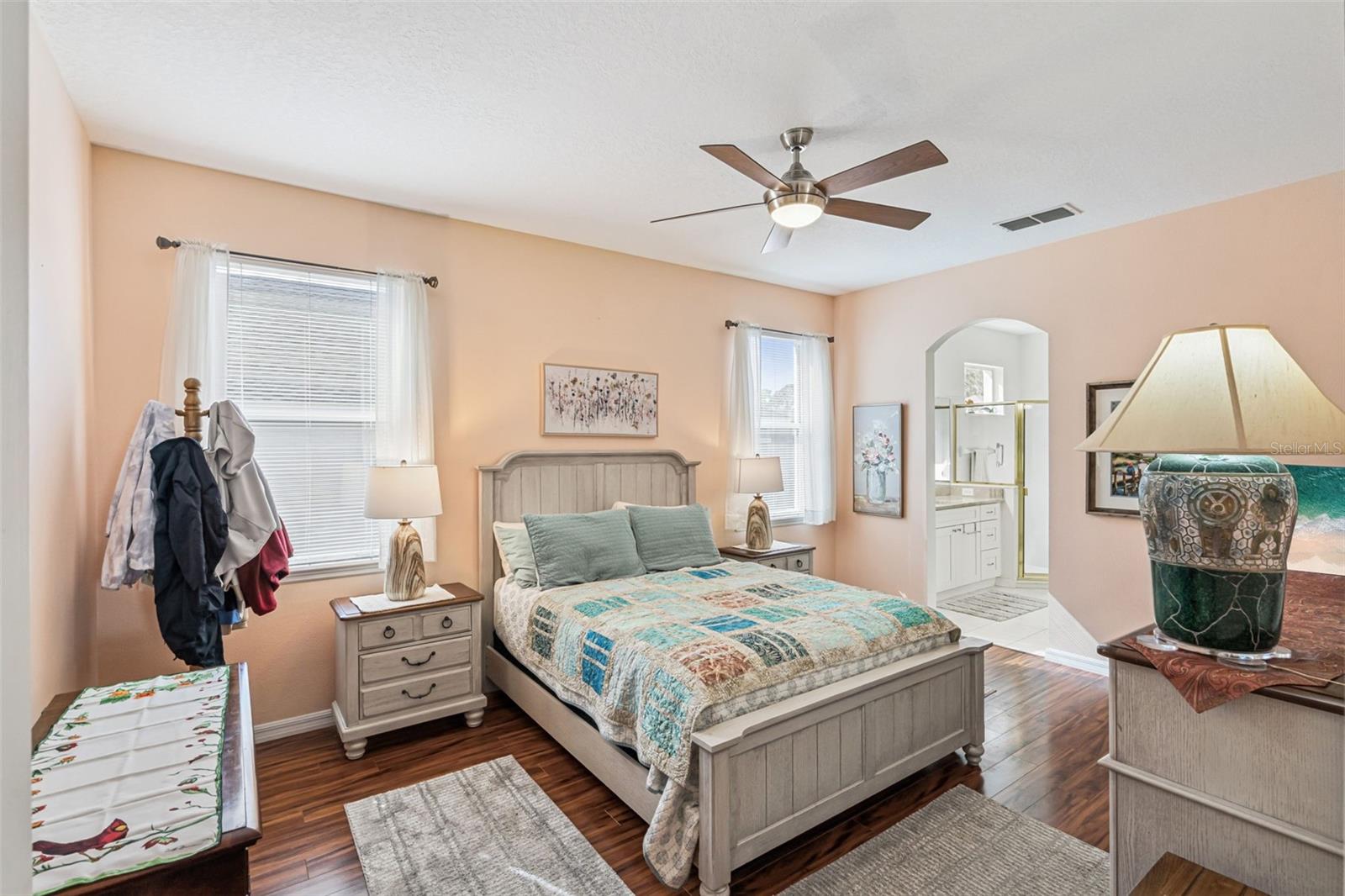 8002 ARCADIAN CT, MOUNT DORA, FL, 32757