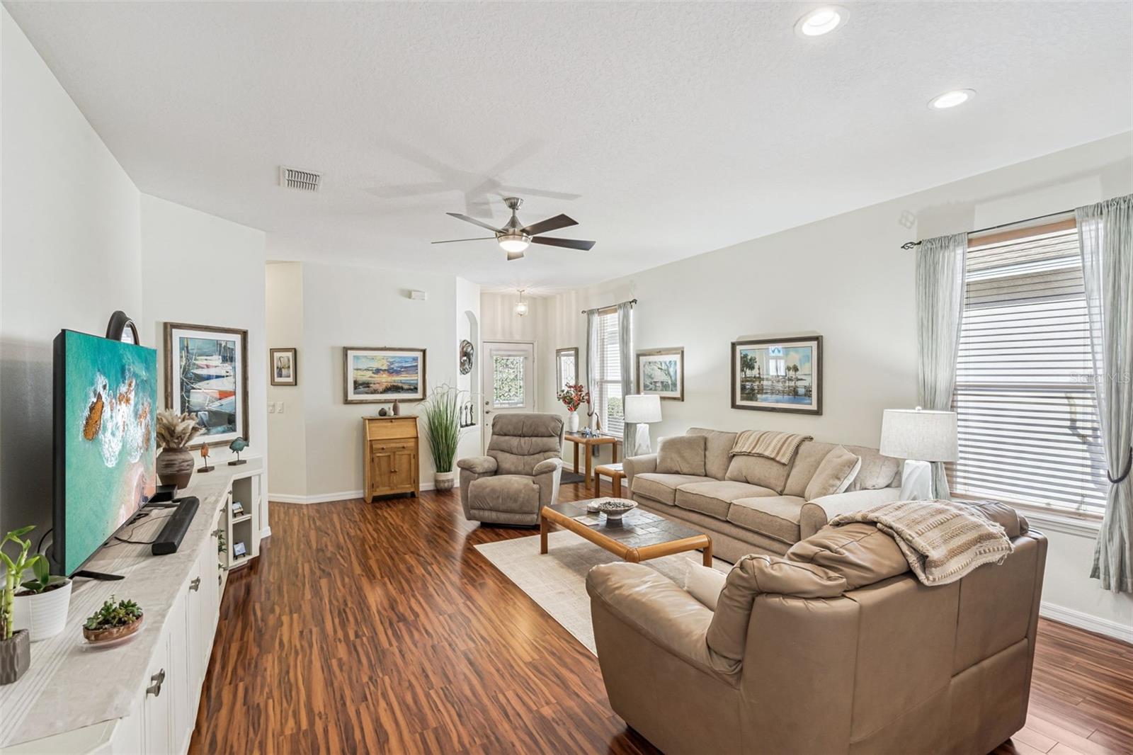 8002 ARCADIAN CT, MOUNT DORA, FL, 32757