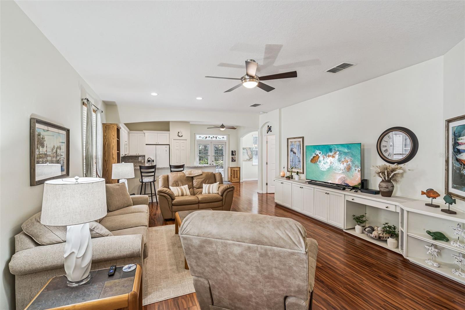 8002 ARCADIAN CT, MOUNT DORA, FL, 32757