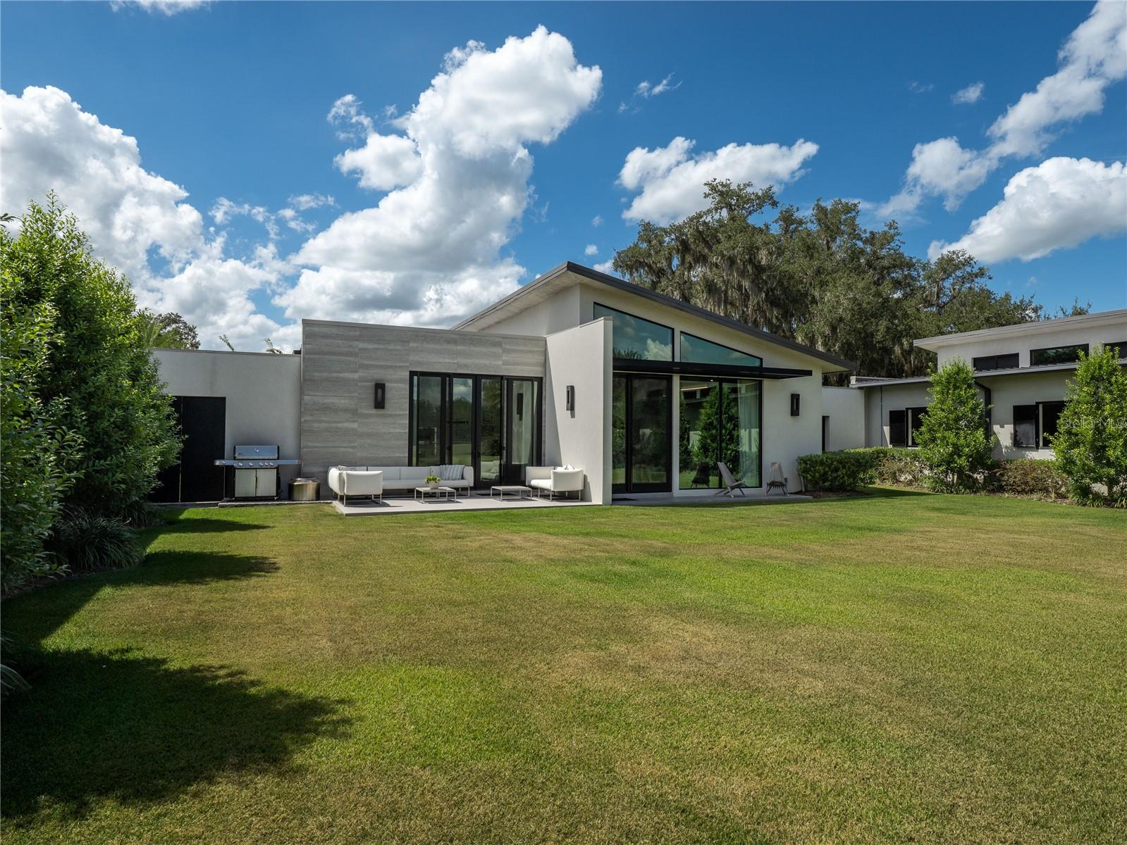 OM720047 Property Photo