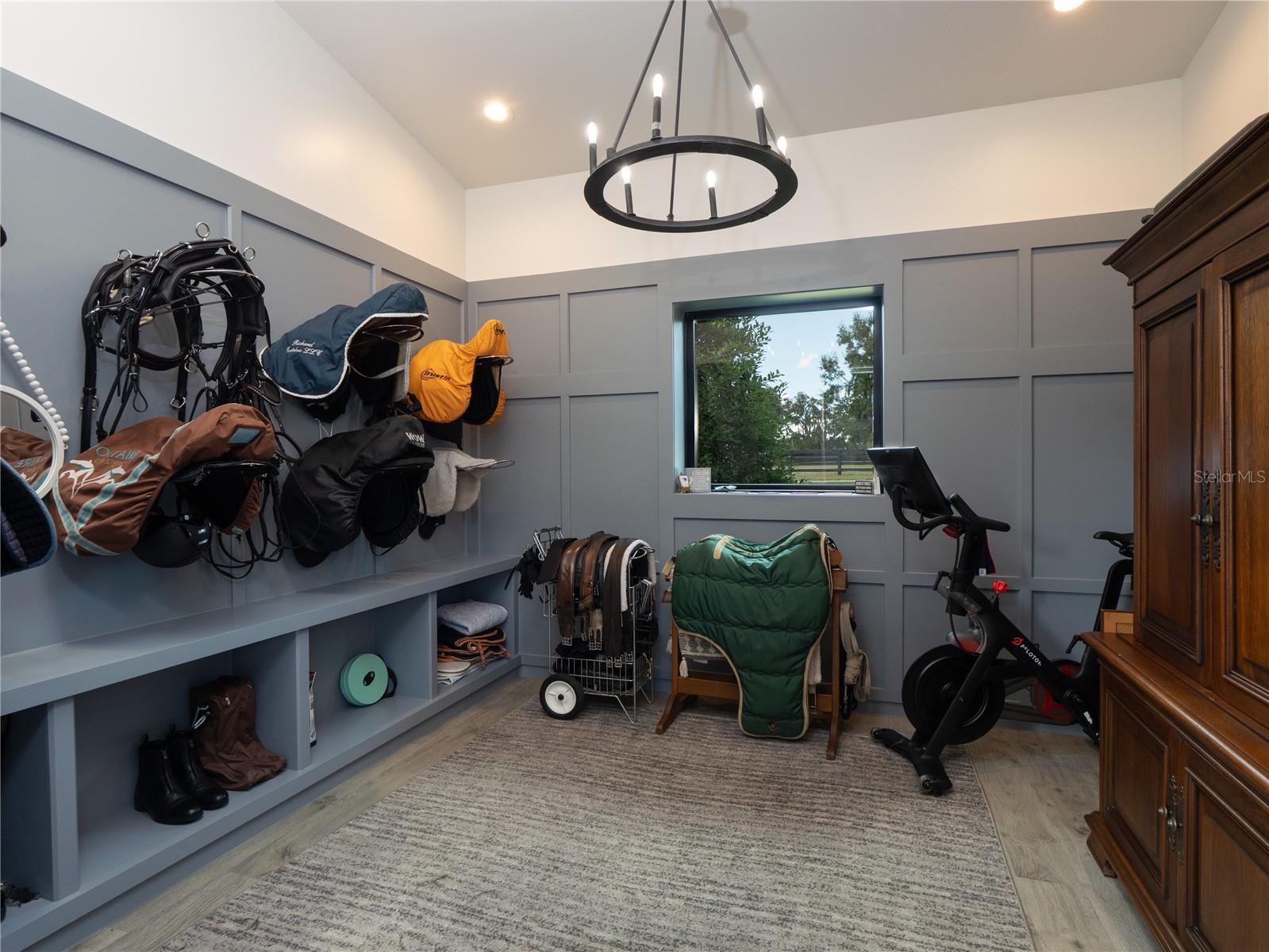 OM720047 Property Photo