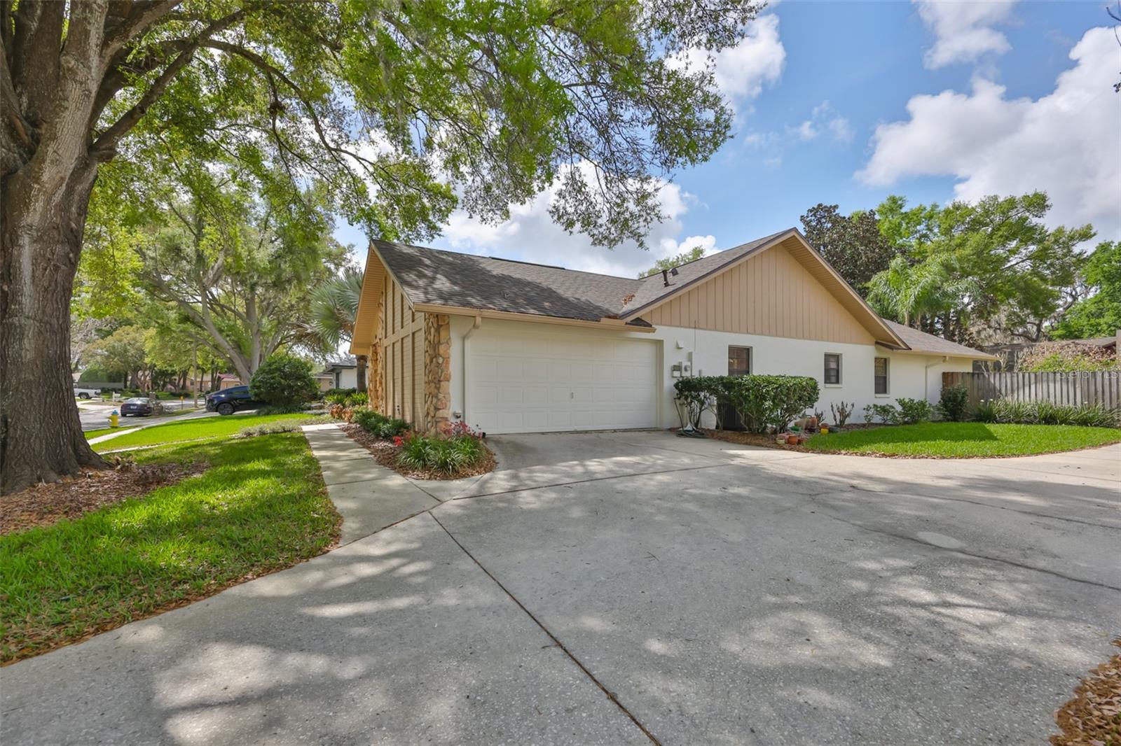 508 RUNNING HORSE RD, SEFFNER, FL, 33584