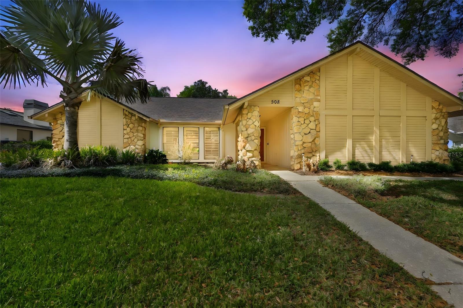 508 RUNNING HORSE RD, SEFFNER, FL, 33584